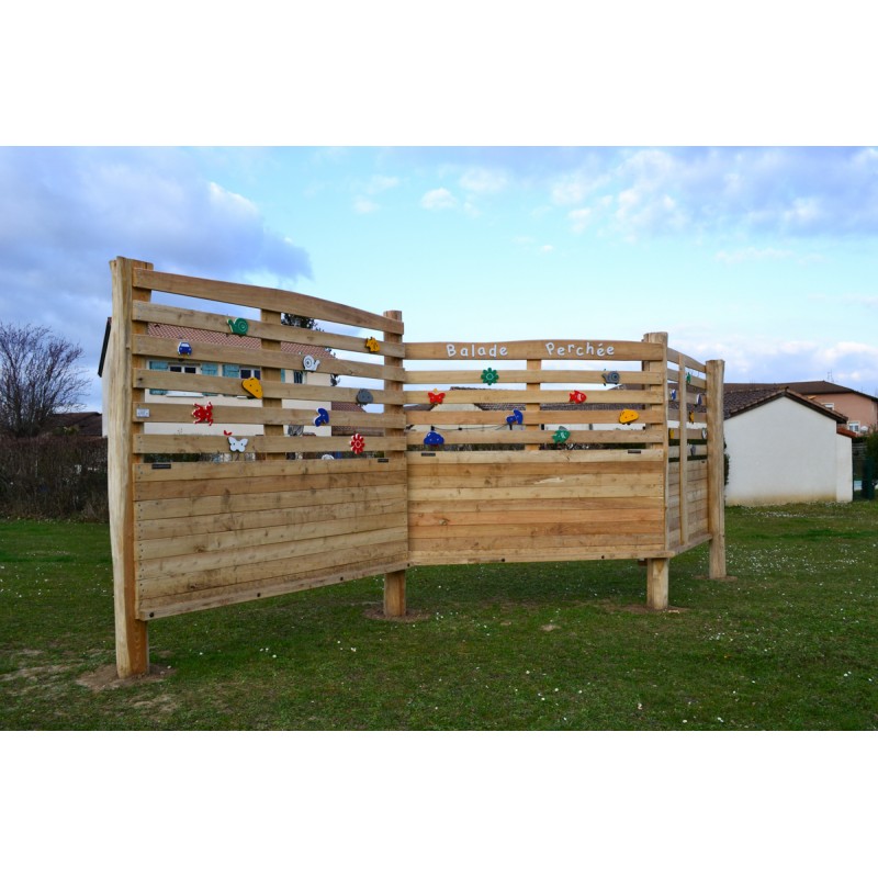 jeu d'extérieur à grimper