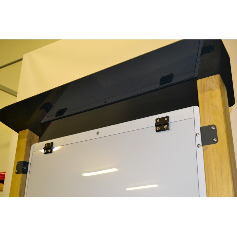 Vitrine d'extérieur