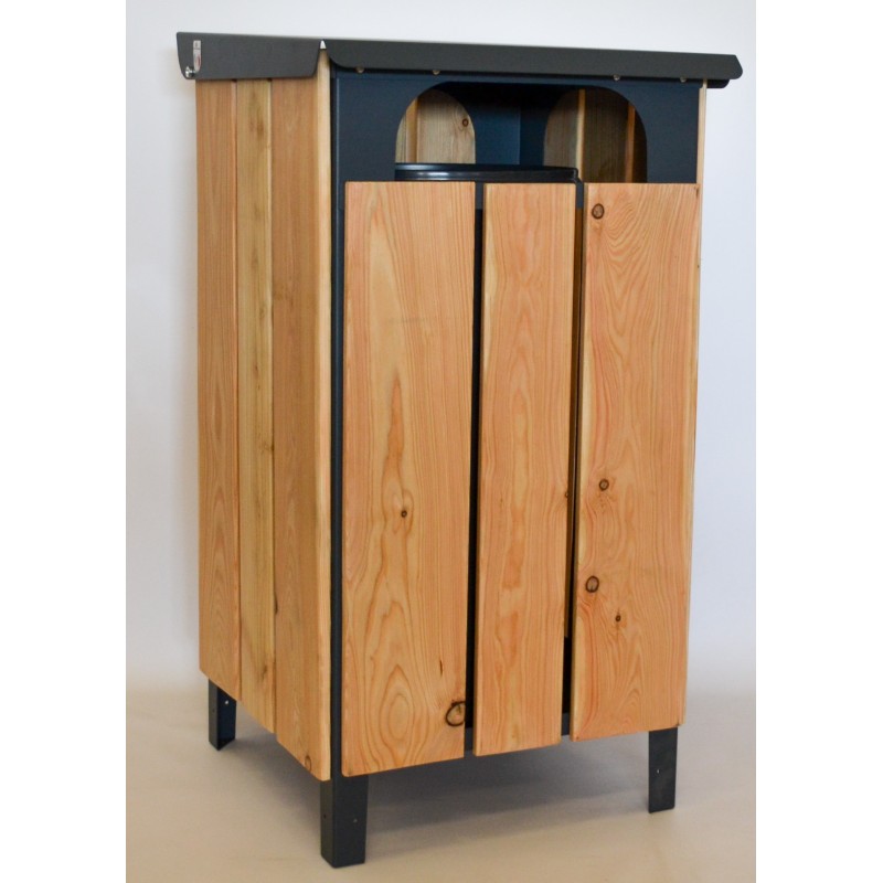 Poubelle en bois