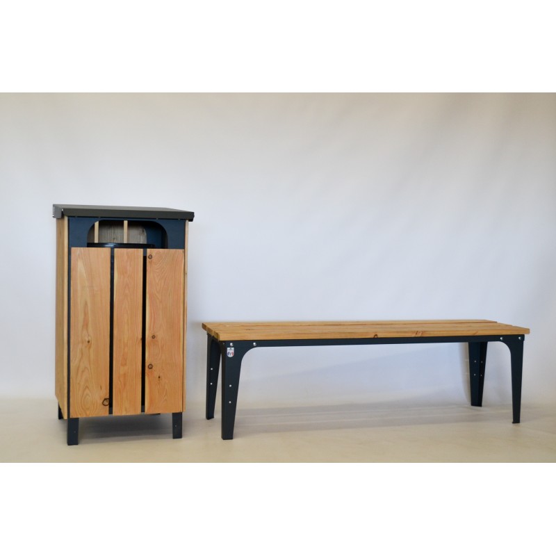 banc et poubelle en bois