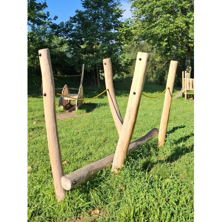 Jeu cour école ou crèche en bois de robinier