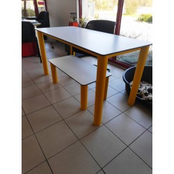 Table piètement Aluminium