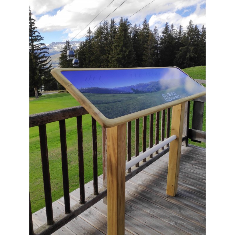 Table d'orientation chêne massif