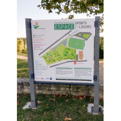 Totem eco structure en plastique recyclé