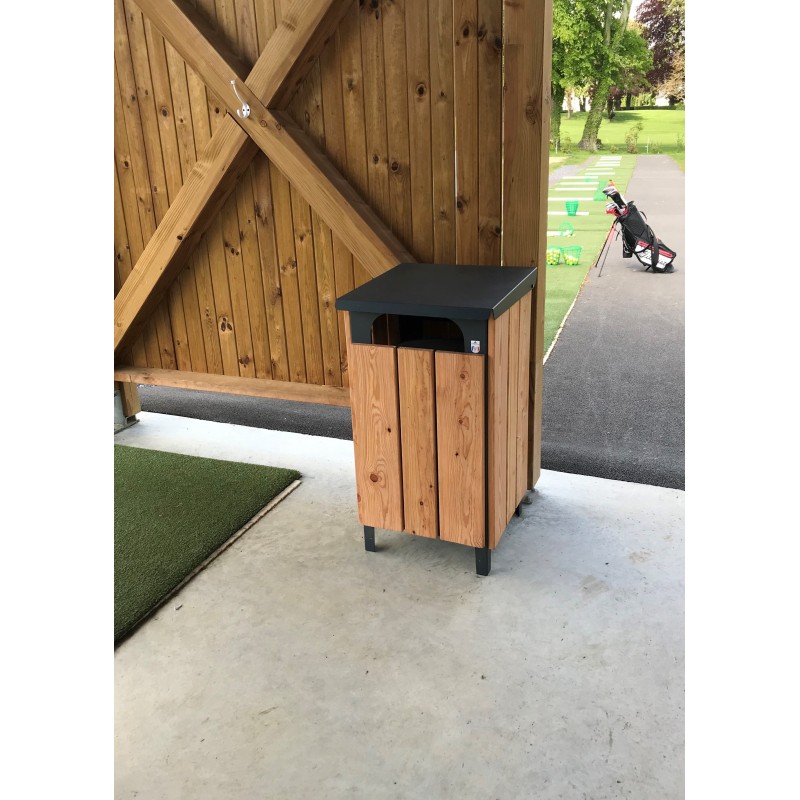 Poubelle bardée en mélèze massif